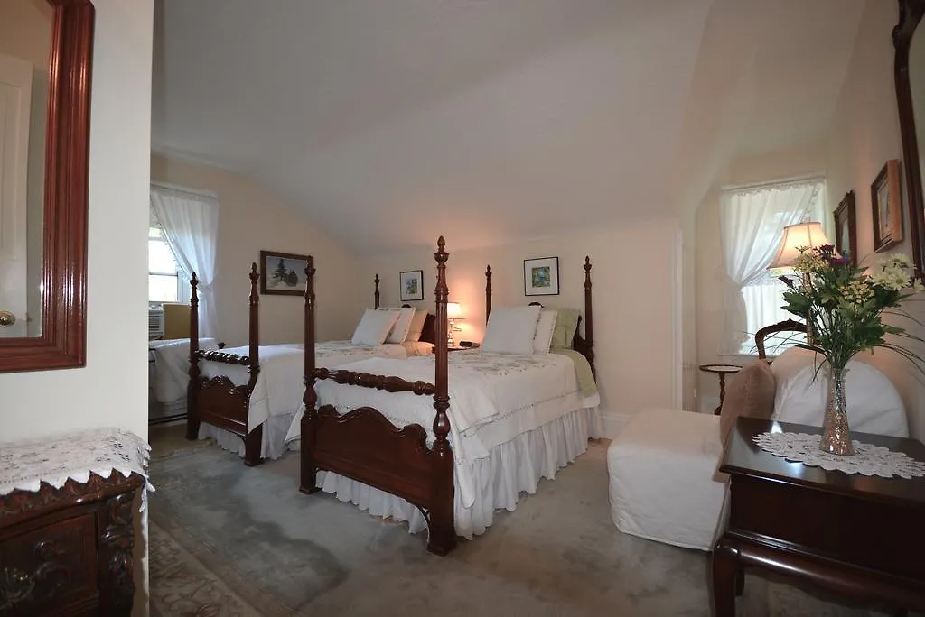 1842 Bed & Breakfast-1